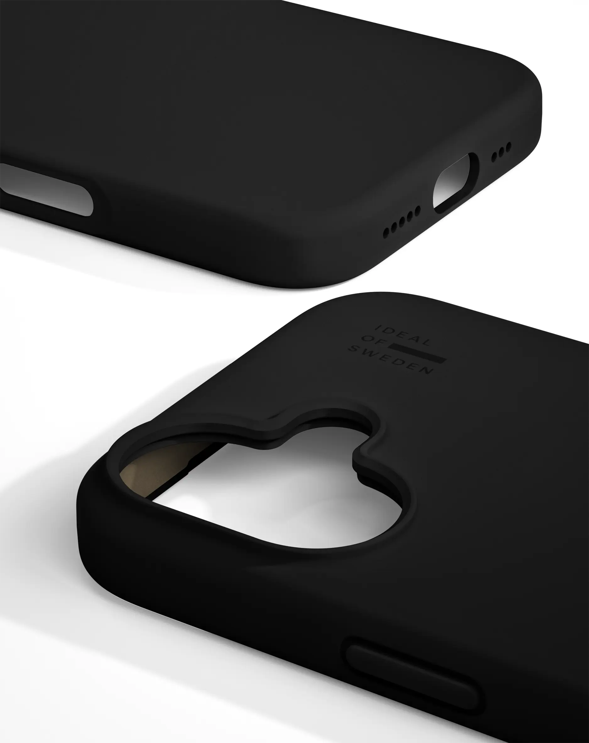 MagSafe Silicone Case iPhone 17 Black