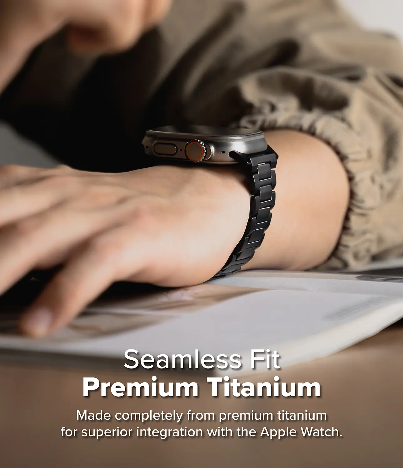Titanium One Armband Apple Watch Series 12 47mm Black